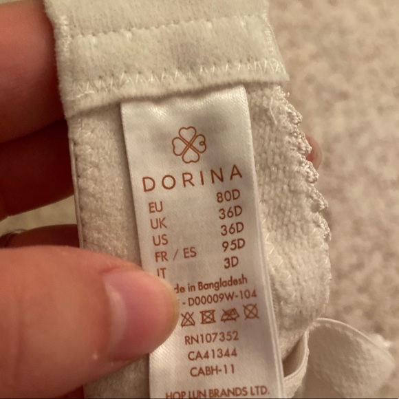 Dorina white lace pink floral bra size womens 36d - Picture 3 of 3